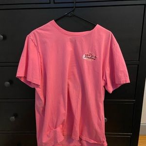 nike t shirt